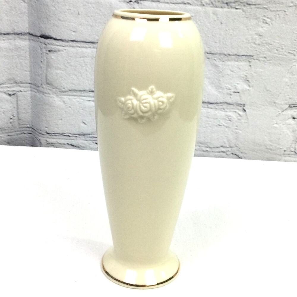 Vintage Lennox Collections Rose Blossom 24 Karat Gold Trim Cream 7" Vase - Picture 5 of 10